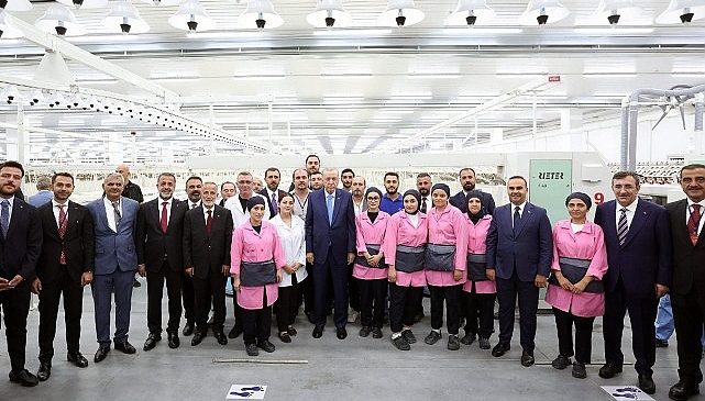 Bitlis’teki ‘Kiler İplik Fabrikası’nı Cumhurbaşkanı Erdoğan’ın Açtı